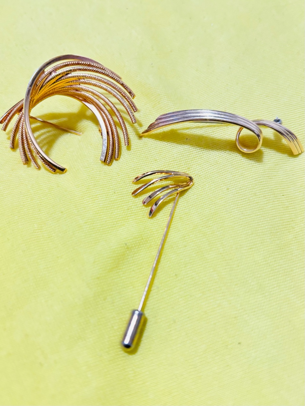 3Pc Gold-Tone Women’s signed Brooch and Stick Pin Set
